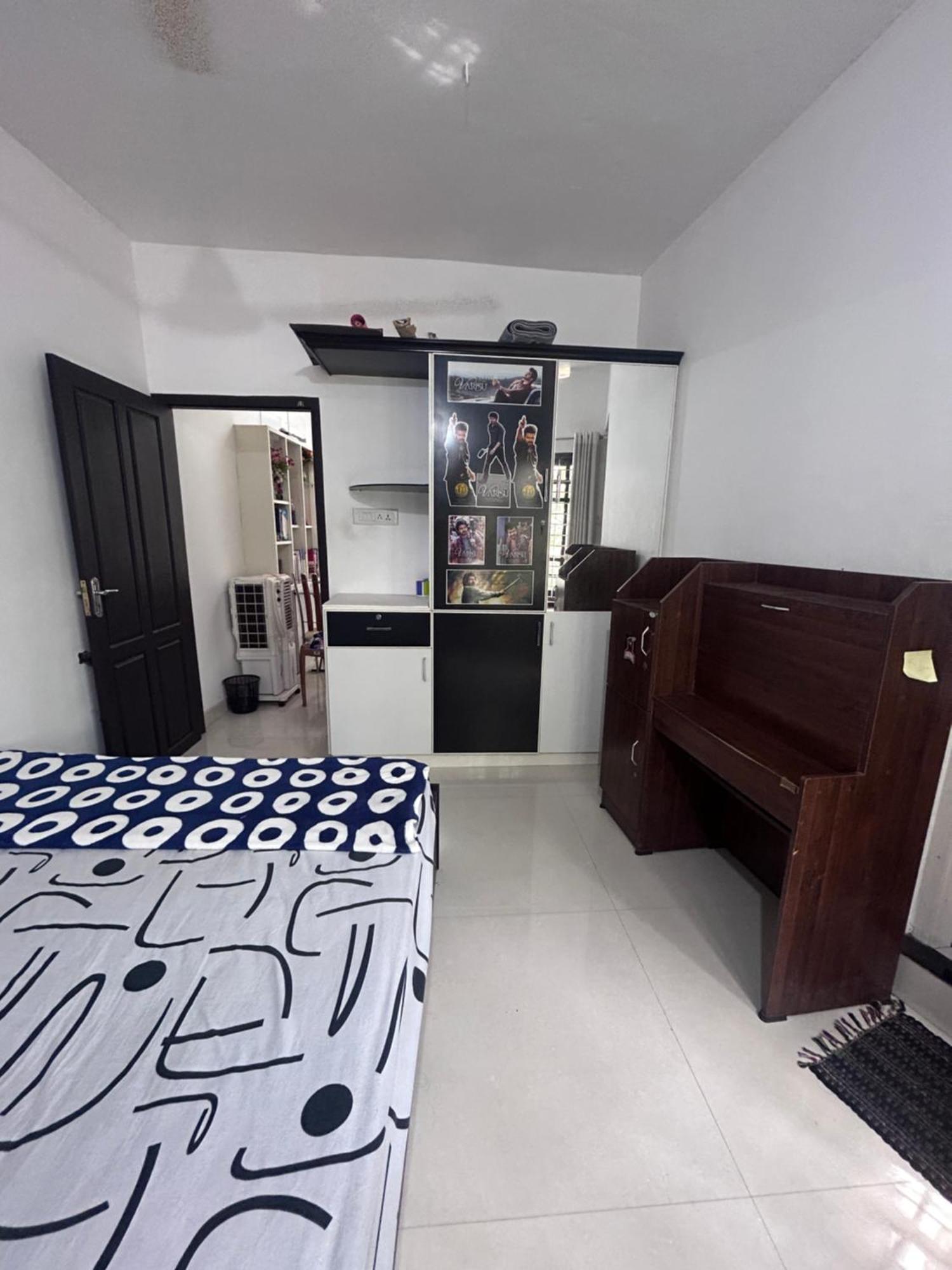Chaithritha Ladies Homestay Thiruvananthapuram Esterno foto